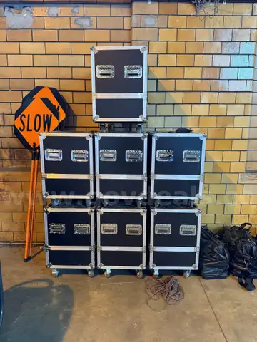 LOT of 7 Shipping Containers w/ Locking Lids