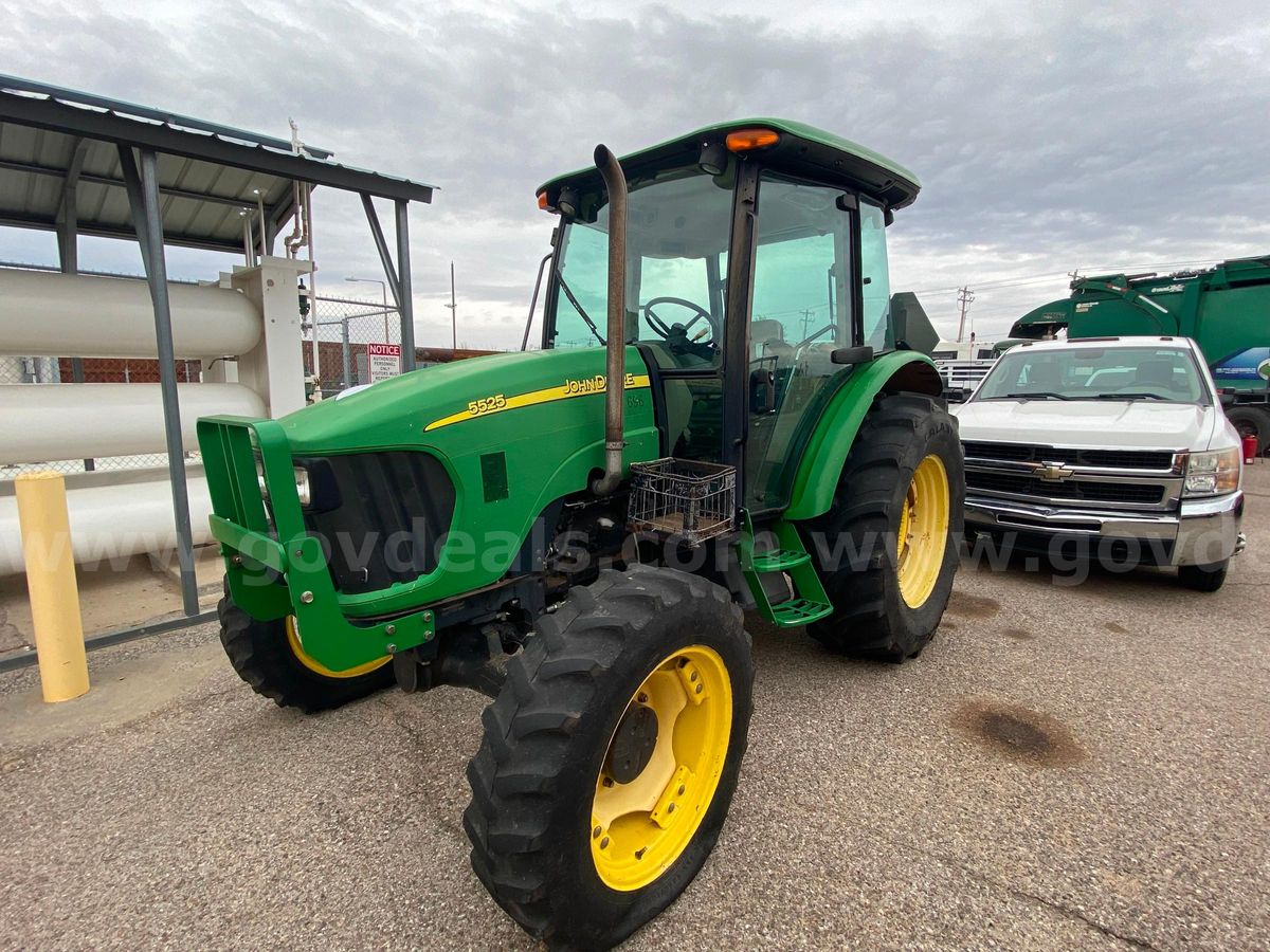 2008 John Deere Tractor 