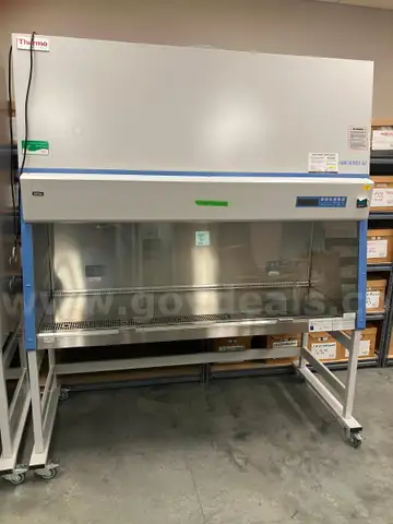 6' Thermo Scientific 1300 Series A2 Biosafety Cabinet