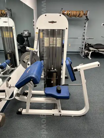 Tuff Stuff Commercial Bicep Exercise Machine