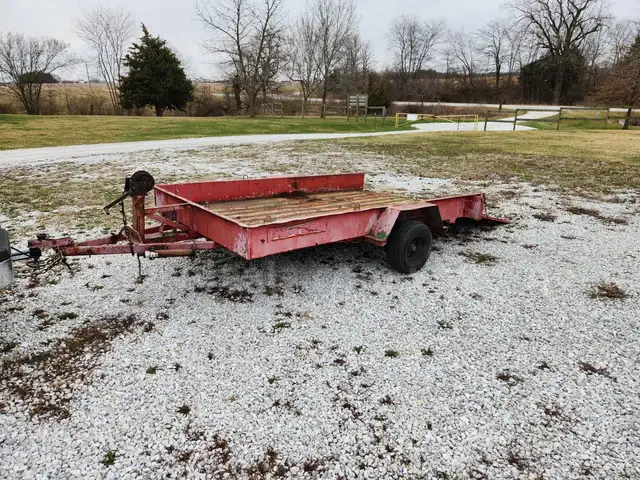 Global Factory Products Red Trailer