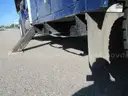 2010 International 7400 Derrick Truck