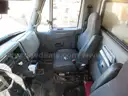 2010 International 7400 Derrick Truck