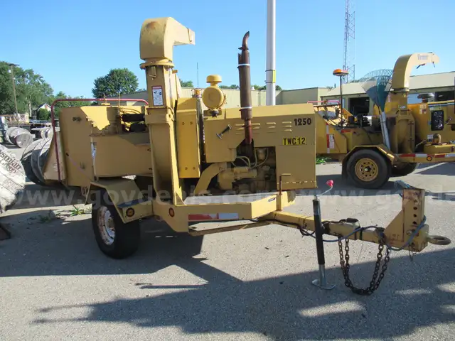 1995 Vermeer 1250 Wood Chipper