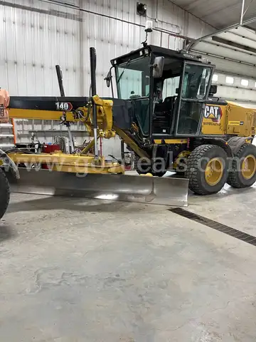 2020 Caterpillar  AWD Motor Grader - Model 140 LVR