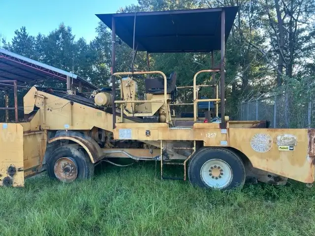 1998 Etnyre Chip Spreader