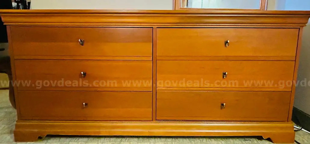 6 Drawer Dresser