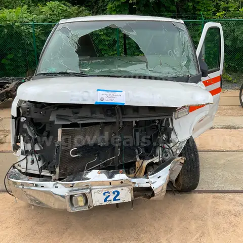 July 2025 Lot 5V- Chevy 4500 Vehicle 2199