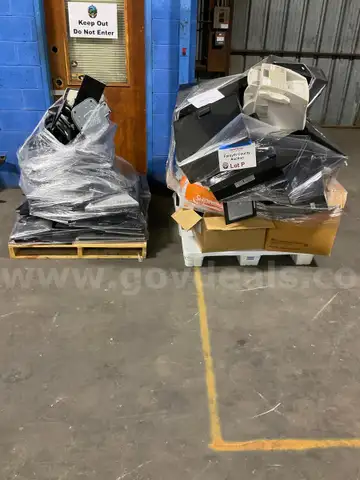 October 2025 Lot P-Assorted Computer, Electronics