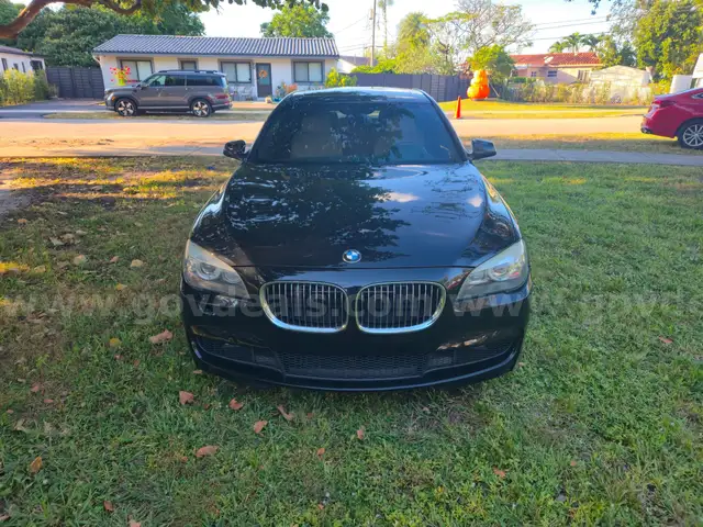 2011 BMW 7-Series