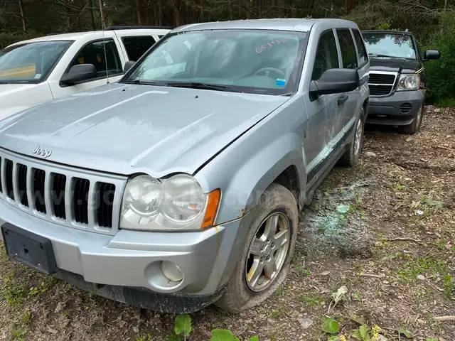 2005 Jeep Grand Cherokee Laredo 4WD