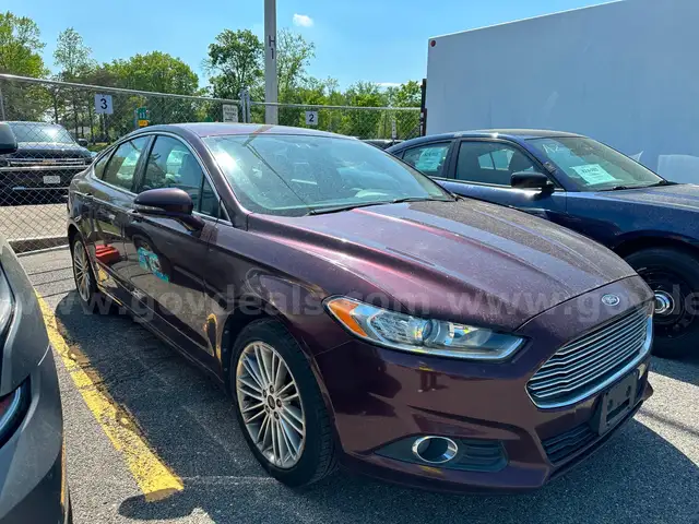 2013 Ford Fusion SE