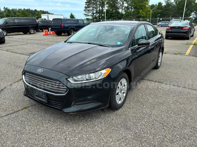 2014 Ford Fusion S