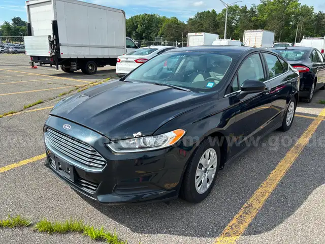 2014 Ford Fusion S