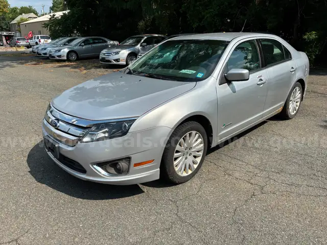2012 Ford Fusion Hybrid Sedan