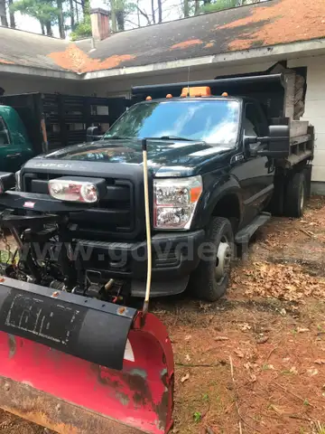 2012 Ford F-350 SD XLT DRW 4WD