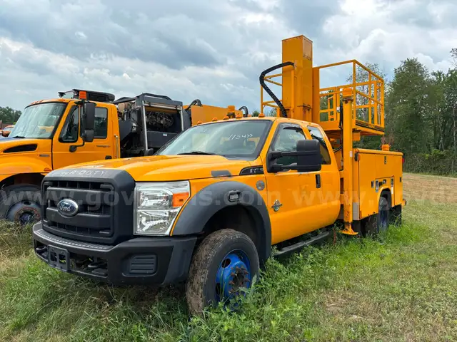 2011 Ford F-450 SD SuperCab DRW 2WD