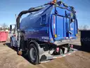 2012 Freightliner M2 106 -