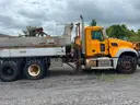 2012 Mack GU713
