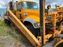 2012 Mack GU713