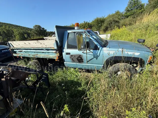 1990 Chevrolet C/K 3500 Reg. Cab 4WD
