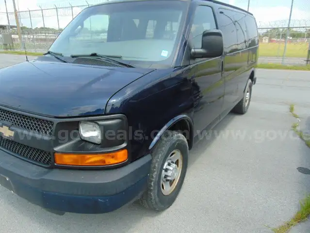 2016 Chevrolet Express LS 2500