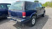 2004 Chevrolet Blazer 4-Door 4WD LS
