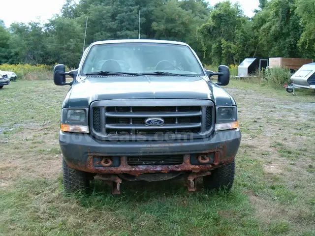 2004 Ford F-250 SD XL 4WD