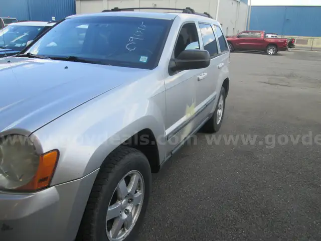 2009 Jeep Grand Cherokee Laredo 4WD
