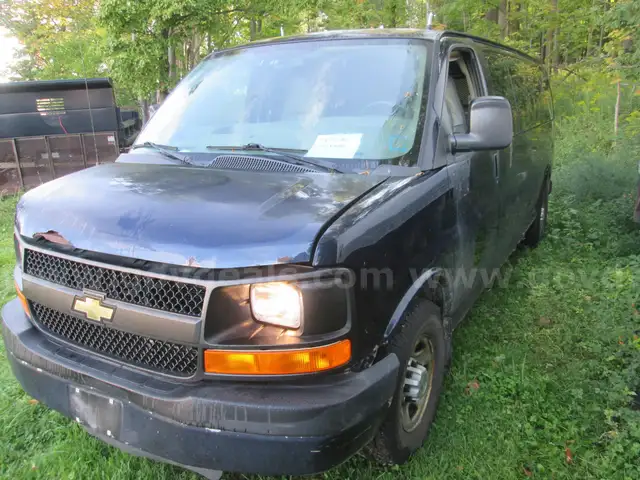 2012 Chevrolet Express LS 3500 Extended