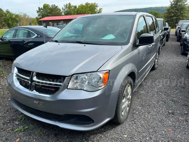 2016 Dodge Grand Caravan SE