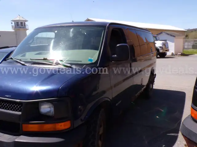 2004 Chevrolet Express 2500