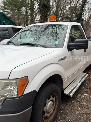 2011 Ford F-150 STX 6.5-ft. Bed 4WD