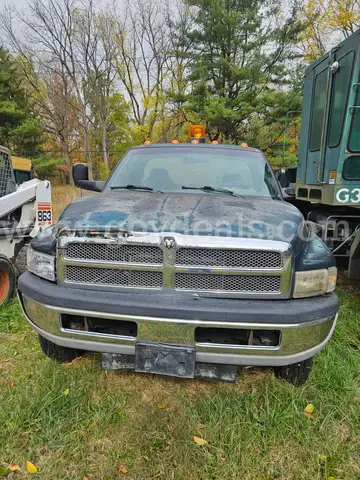 2001 Dodge Ram 3500 Reg. Cab Long Bed 2WD