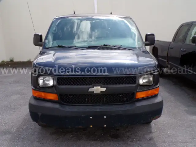 2011 Chevrolet Express LS 2500