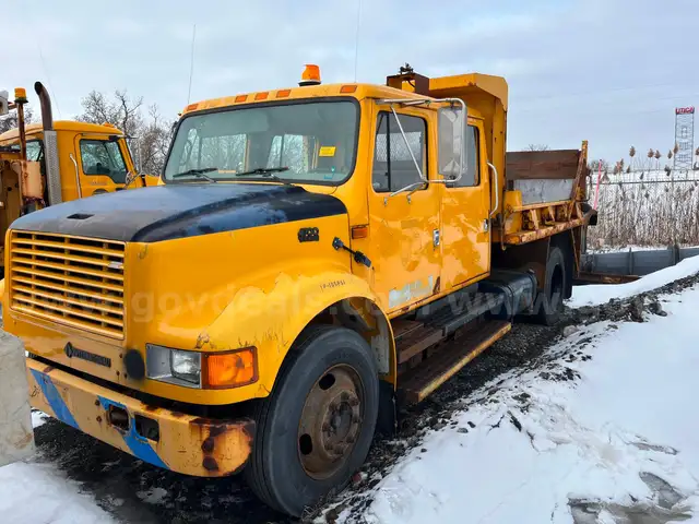 2002 International 4700