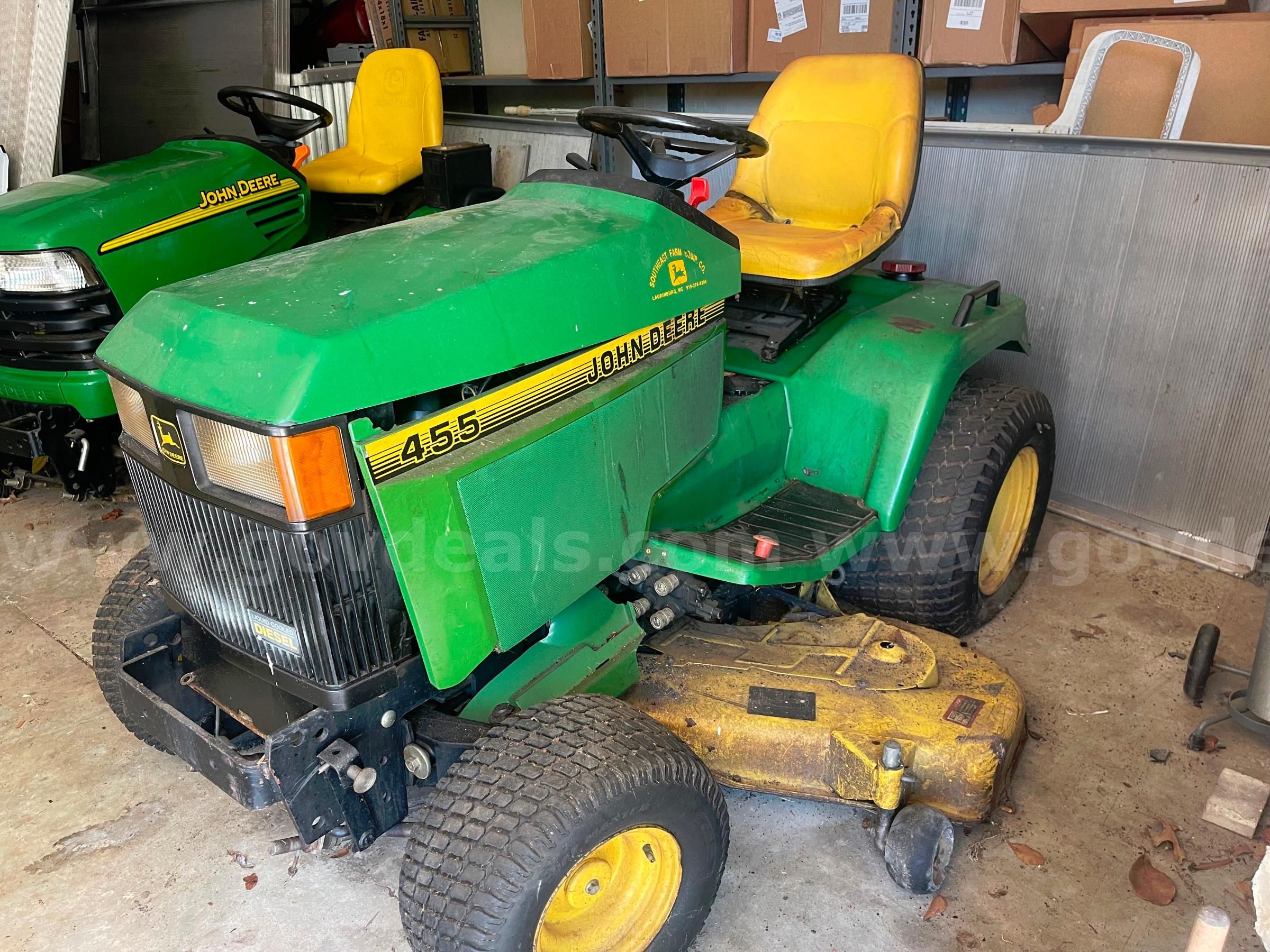 John Deere 455 Lawn Tractor GovDeals