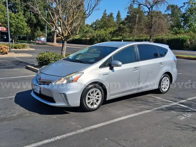 2013 Toyota Prius V