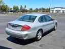 2005 Ford Taurus