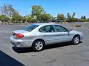 2005 Ford Taurus