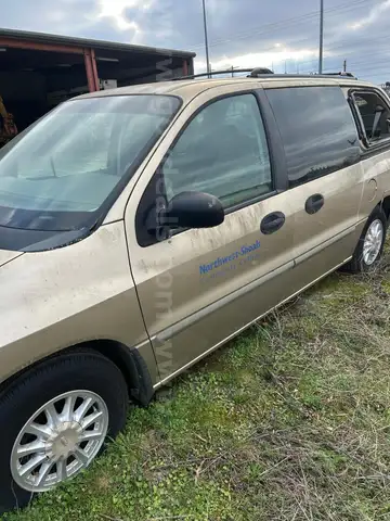 2000 Ford Windstar Van