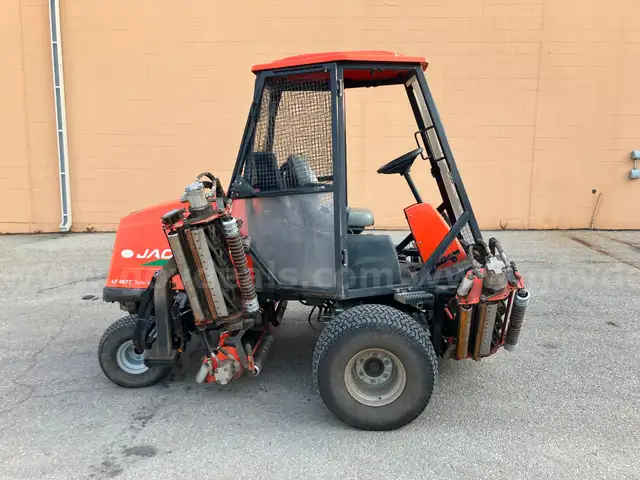 Jacobsen Fairway Mower