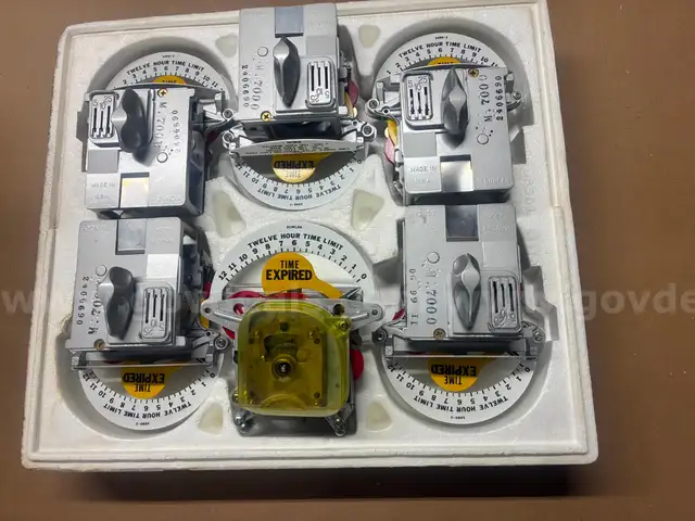 Meter Lot 33 - Duncan/POM meter mechs