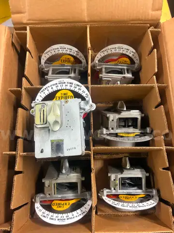 Meter Lot 60 - Duncan/POM meter mechs