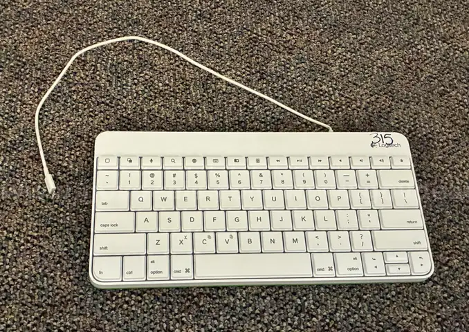 Logitech Wired Keyboard for iPad or iPhone