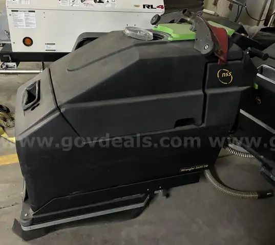 NSS Wrangler 2625 DB Walk-Behind Floor Scrubber