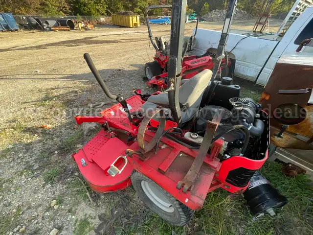 MULTIPLE ZERO TURN MOWERS