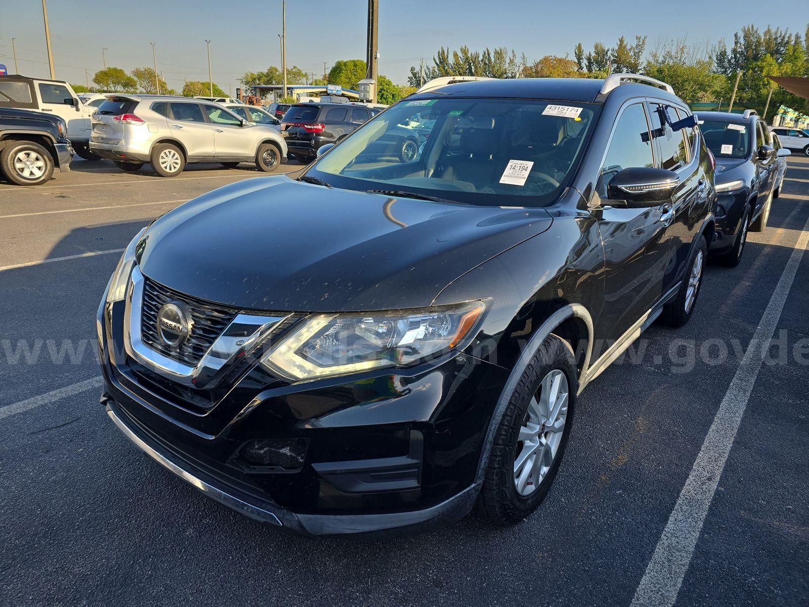 Photo of a 2018 Nissan Rogue