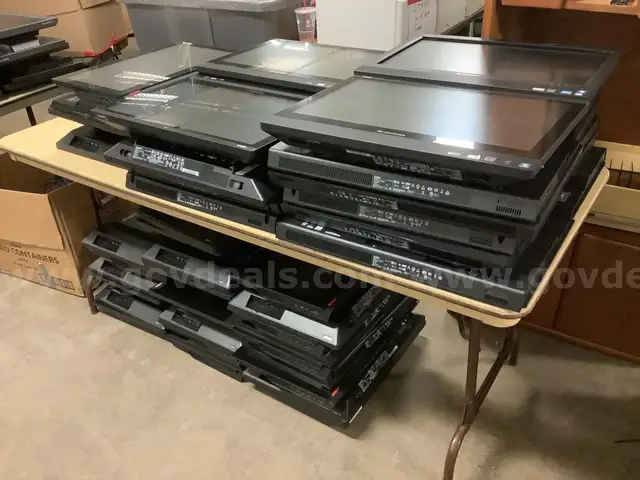 Lot of All-In-One Computers
