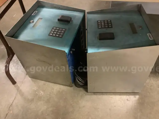 Lot of 2 Maxims Fuel Island Controllers
